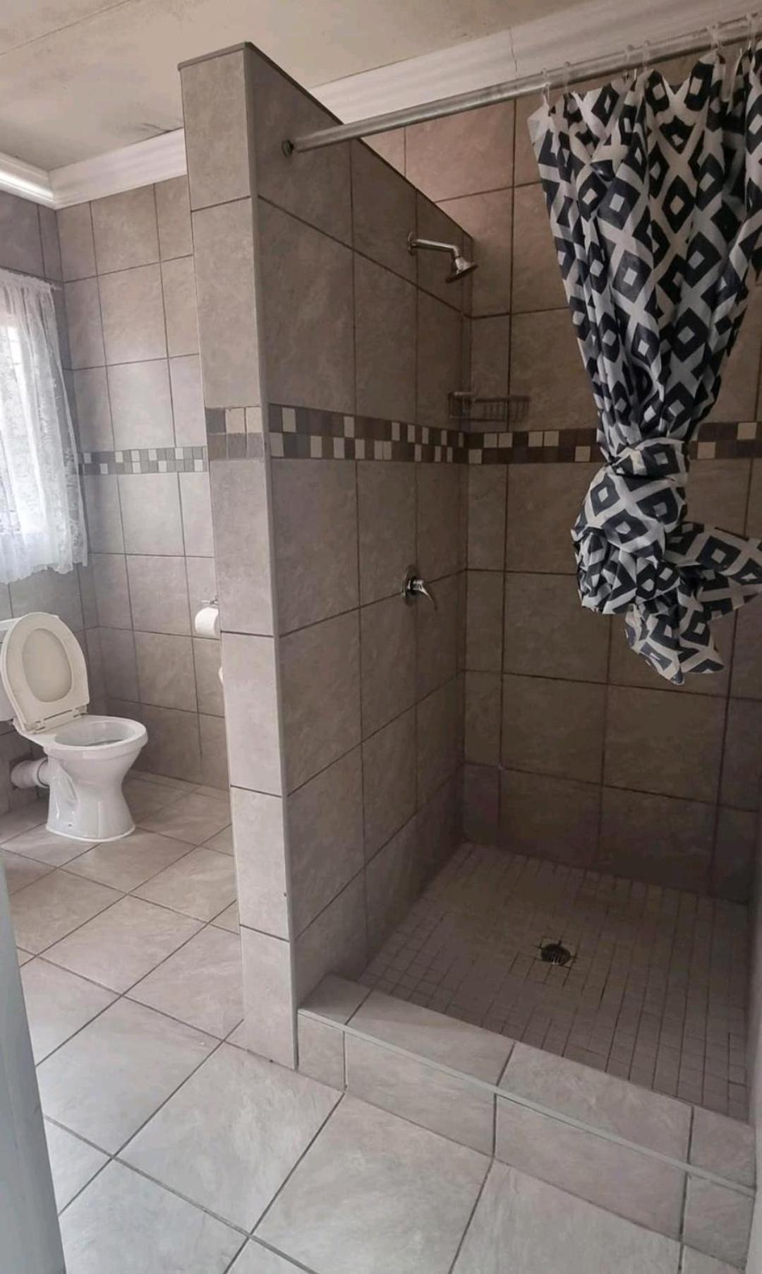 Stay At Home Airport Lodge Kempton Park Eksteriør bilde